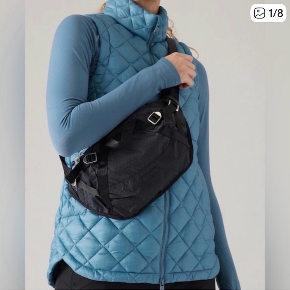 Athleta Excursion Bag - crossbody/waistbag